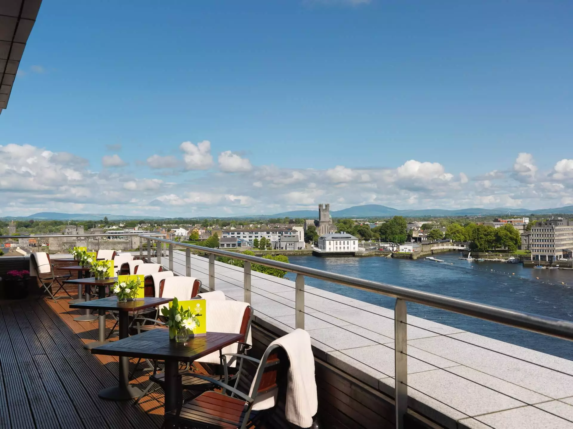 The Strand Hotel - Distincte