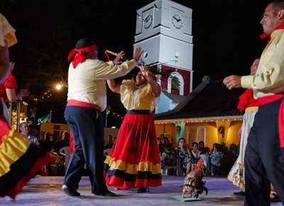 dera_gai_local_holiday_dance_show_at_the_bon_bini_festival
